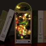 Firefly Forest Book Nook Miniature Dollhouse_4