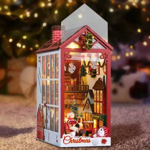 Santa Claus' Room Book Nook Miniature Dollhouse_2
