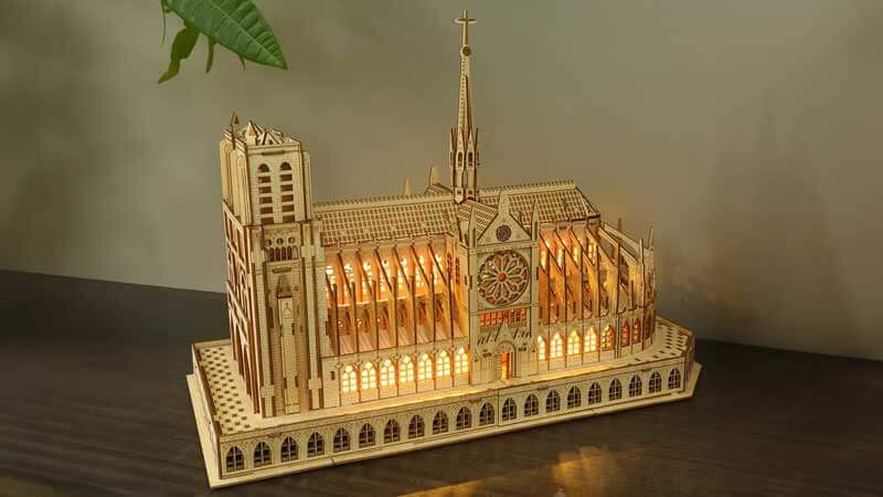 Notre-Dame De Paris 3D Wooden Puzzle_Description_1