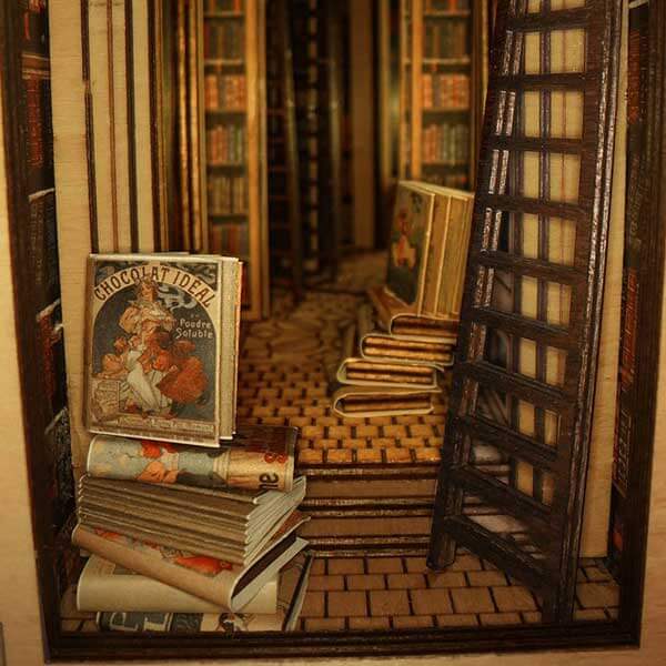 Elf Library Book Nook Miniature Dollhouse_Description_2