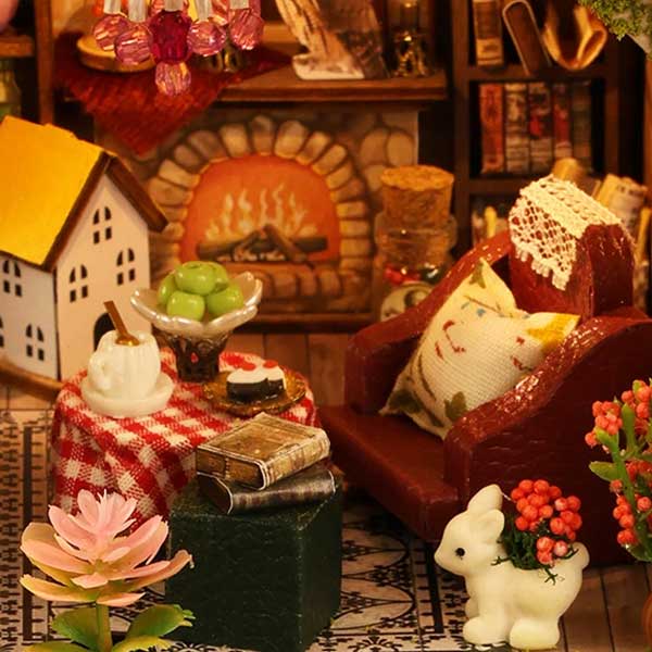 Forest Adventures DIY Miniature Dollhouse_Description_4
