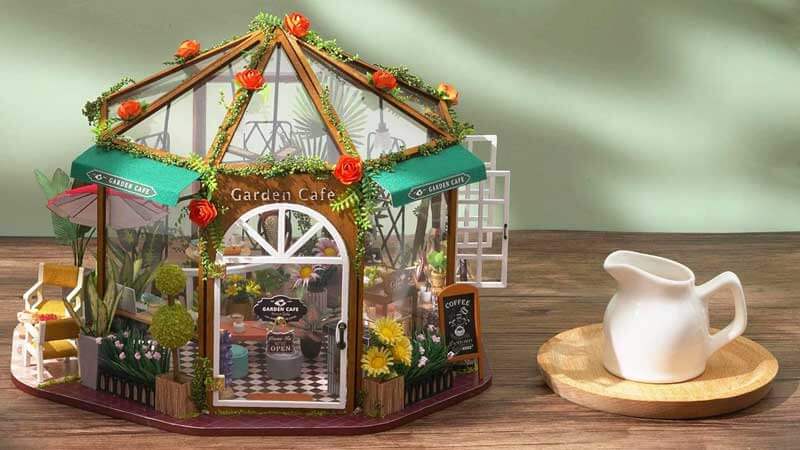 Garden Cafe DIY Miniature Dollhouse_Description_1