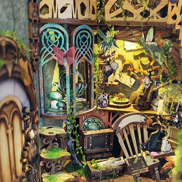 Green Fairyland Book Nook Miniature Dollhouse_Description_5