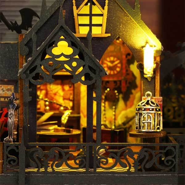 Holo Magic City DIY Miniature Dollhouse_Description_5
