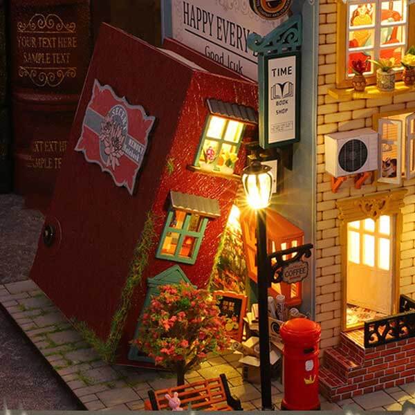 Nancy's Book Villa DIY Miniature Dollhouse_Description_2