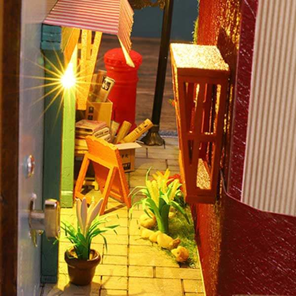 Nancy's Book Villa DIY Miniature Dollhouse_Description_7