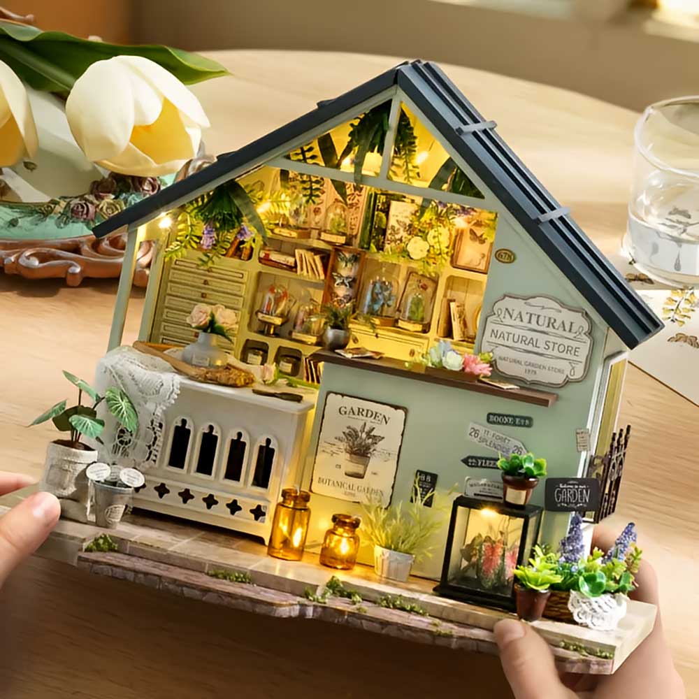 Plants Studio DIY Miniature Dollhouse With Lights