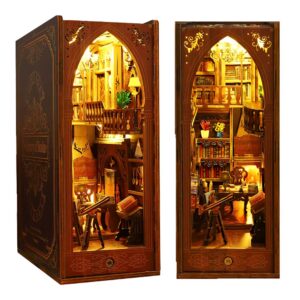 Sam's Library Book Nook Miniature Dollhouse_1