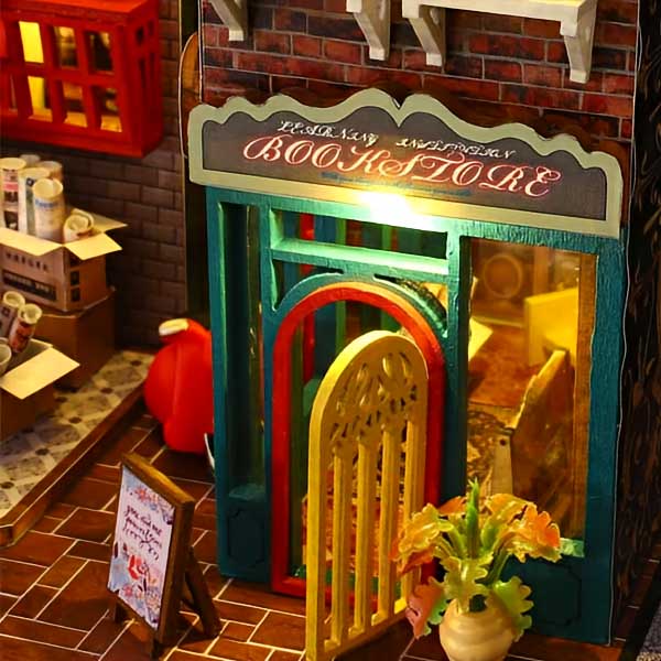 Scarborough Hotel DIY Miniature Dollhouse_Description_8