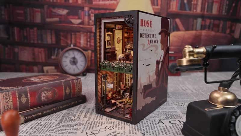 Sherlock Holmes Book Nook Miniature Dollhouse_Description_1