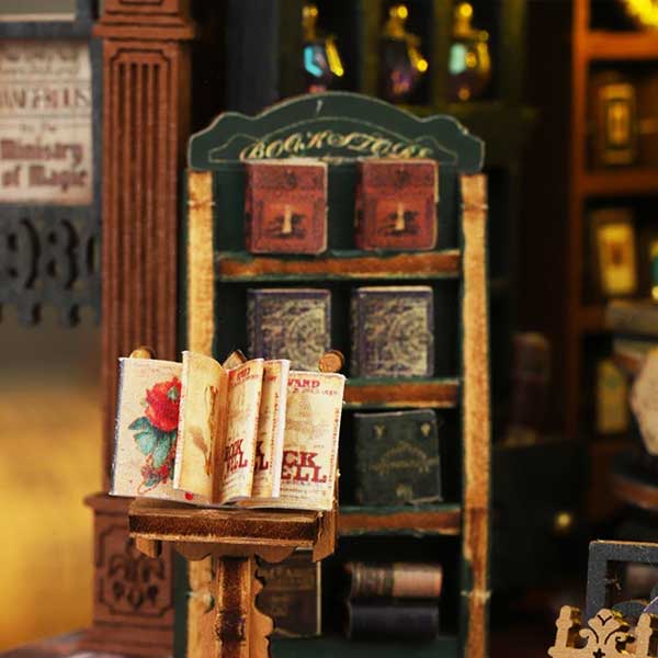 Twilight Bookstore DIY Miniature Dollhouse_Description_6