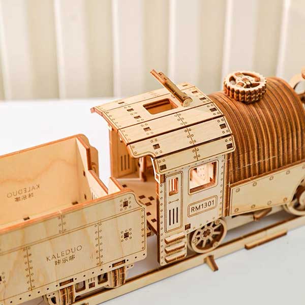 Vintage Mechanical Steam Train 3D Wooden Puzzle_Description_3