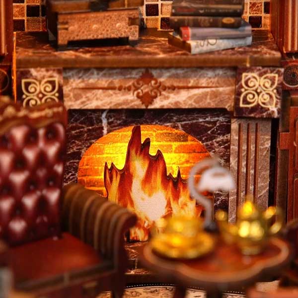 Left Bank Study DIY Miniature Dollhouse_Description_4