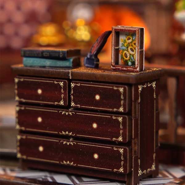 Left Bank Study DIY Miniature Dollhouse_Description_7