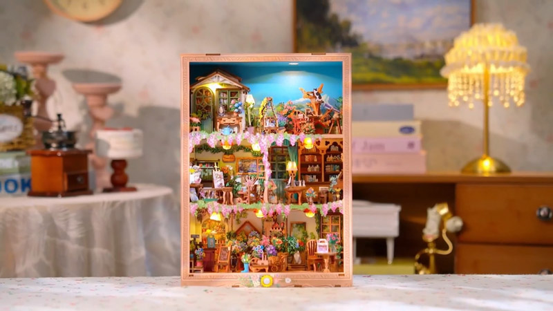 Blossom Time Story Frame DIY Miniature Dollhouse_Description_2