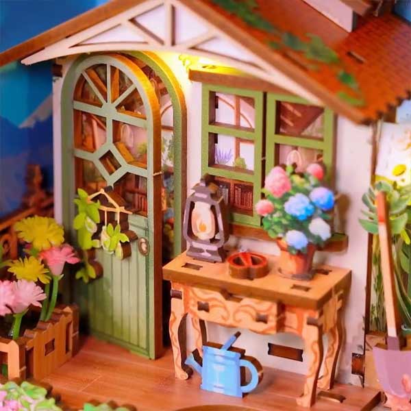 Blossom Time Story Frame DIY Miniature Dollhouse_Description_7