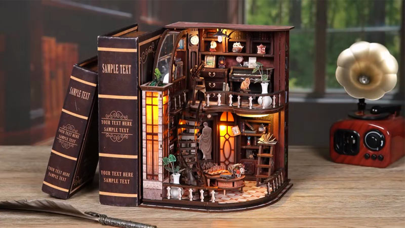 Bacchus Bookstore DIY Miniature Dollhouse_Description_2