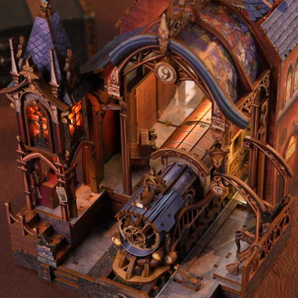 Magic Platform Book Nook Miniature Dollhouse_Description_5