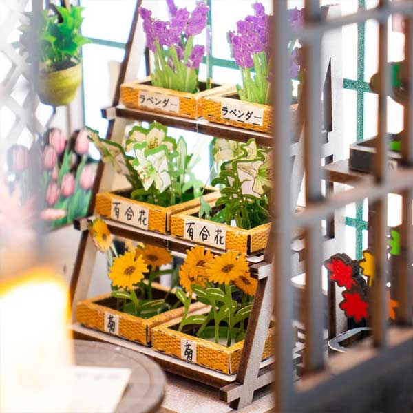 Spring Sakura Greenhouse DIY Miniature Dollhouse_Description_6